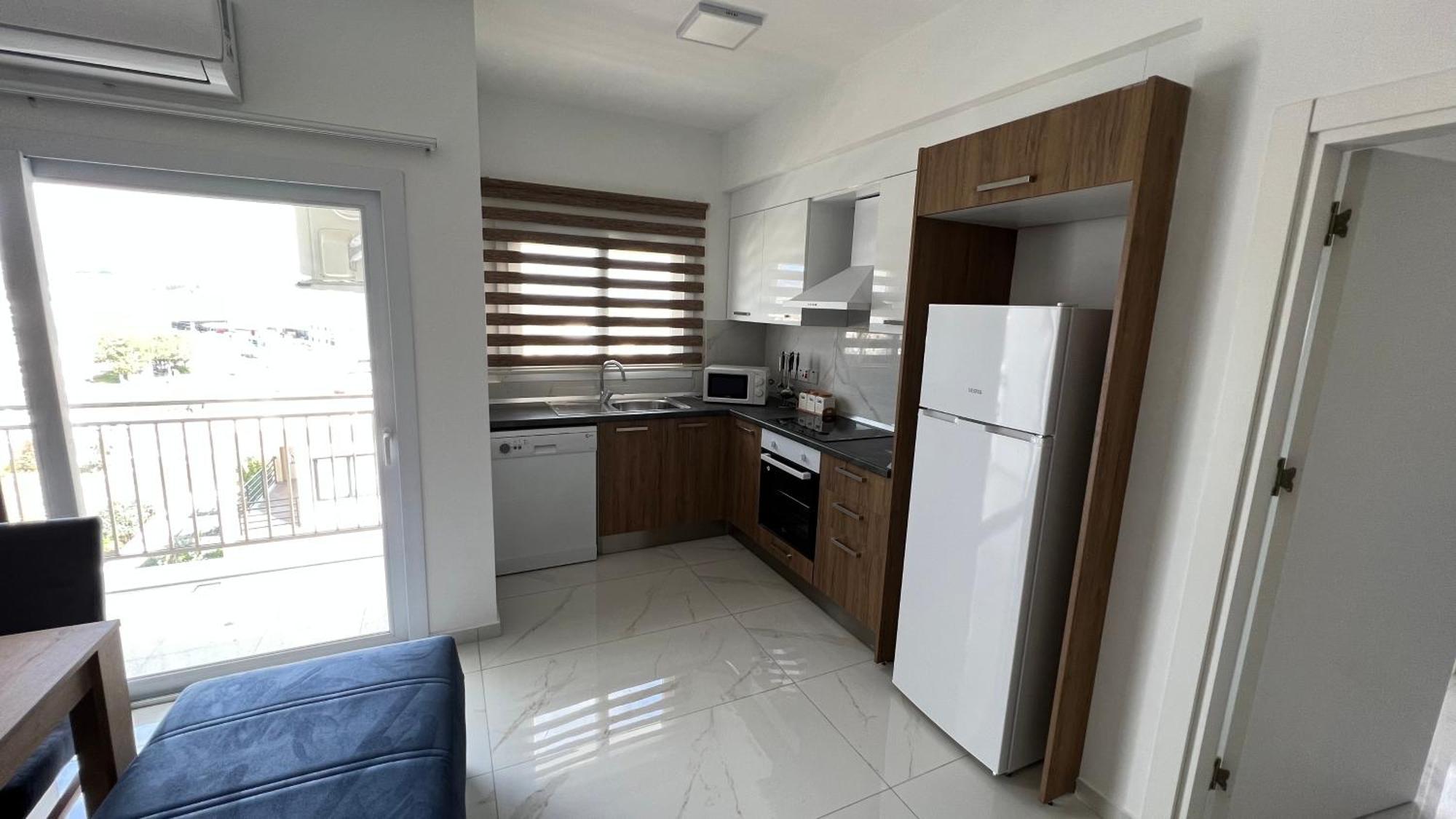 Tetris Apartment Spacious Comfortable Никосия Номер фото