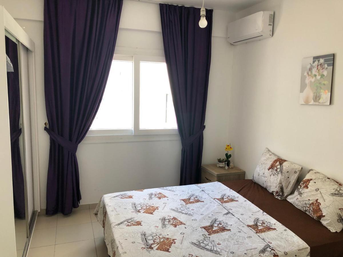 Tetris Apartment Spacious Comfortable Никосия Экстерьер фото