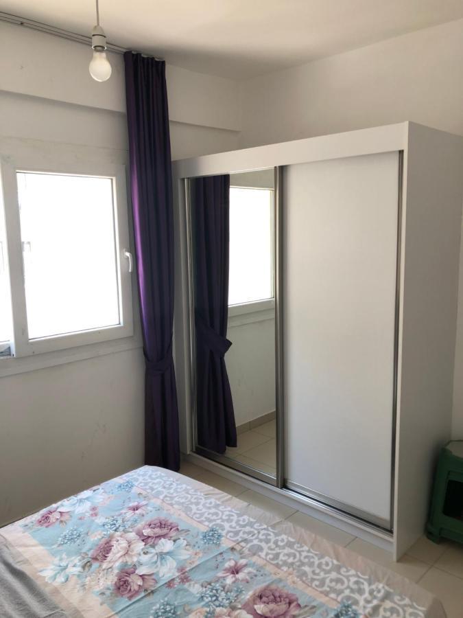 Tetris Apartment Spacious Comfortable Никосия Экстерьер фото